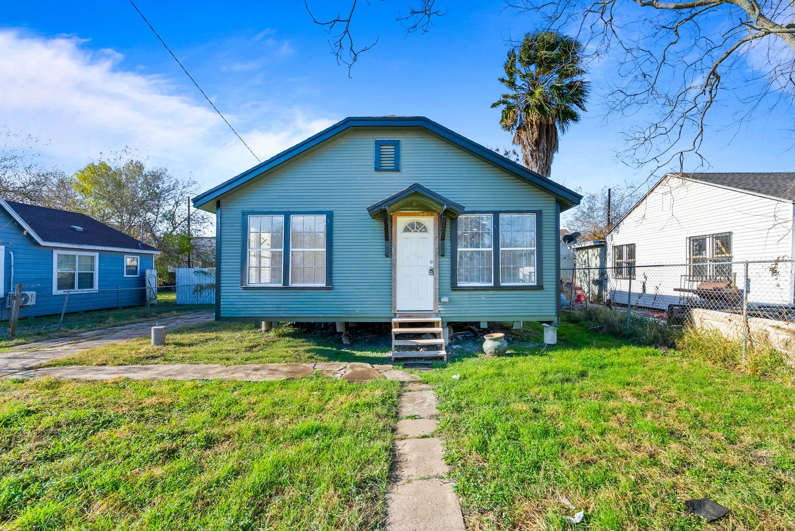 Corpus Christi House: 3127 Magnolia