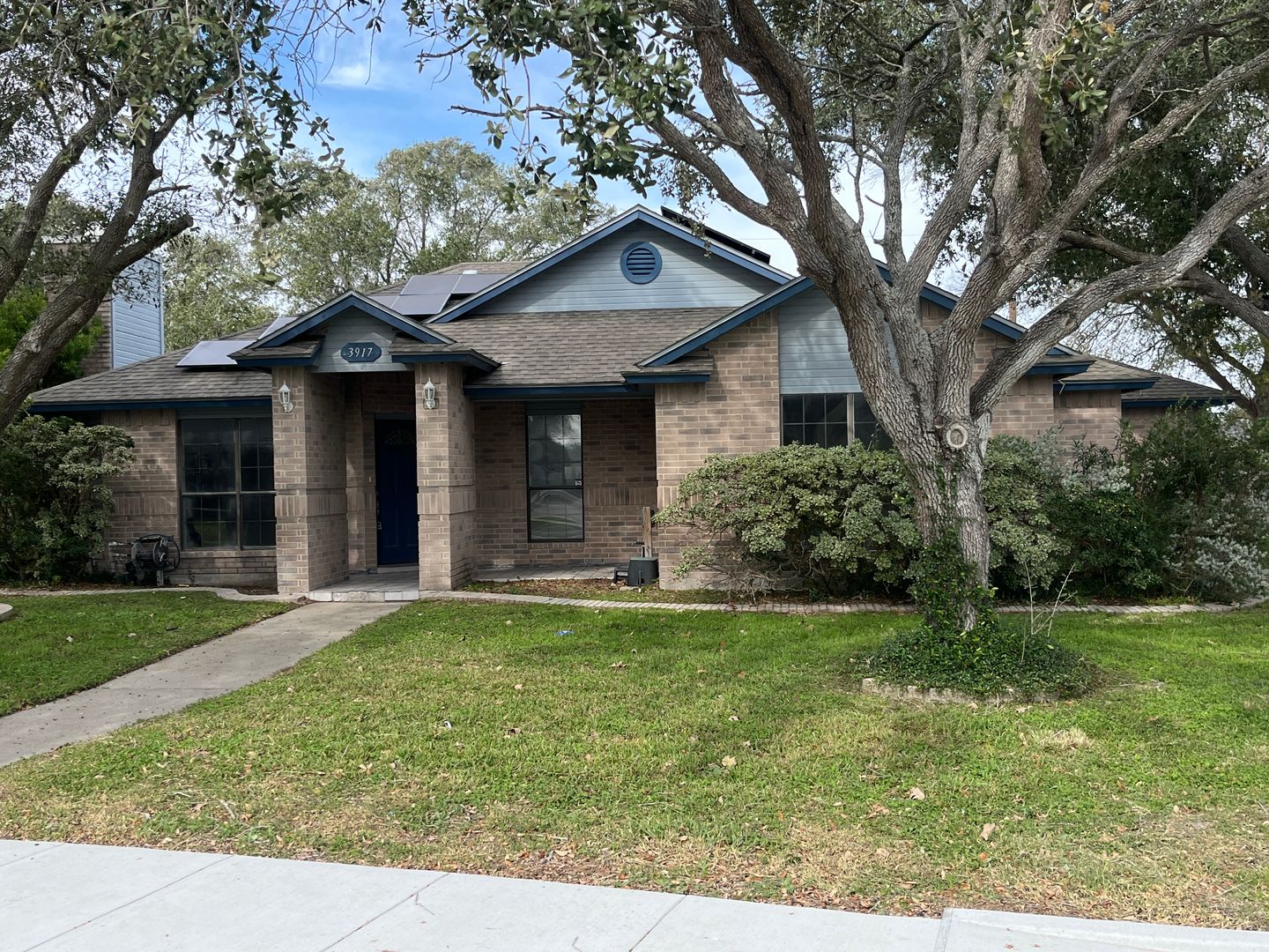 Corpus Christi House: 3917 Wirt Avenue