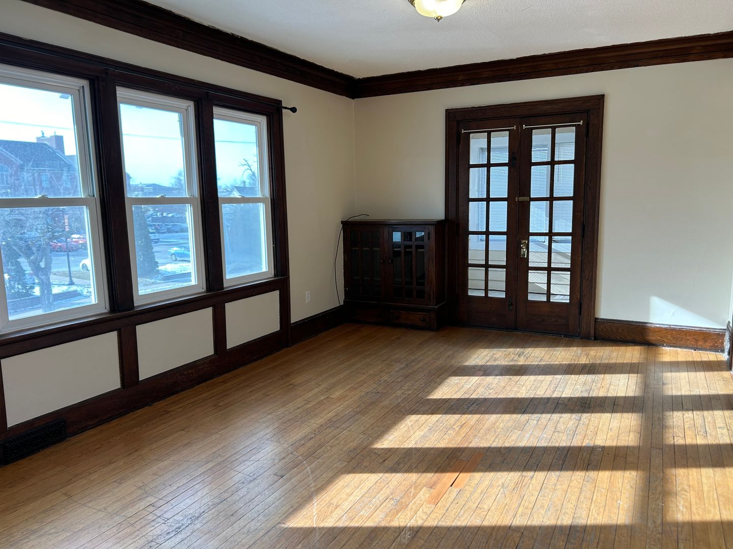 Cedar Rapids House: 226 14th St. NE