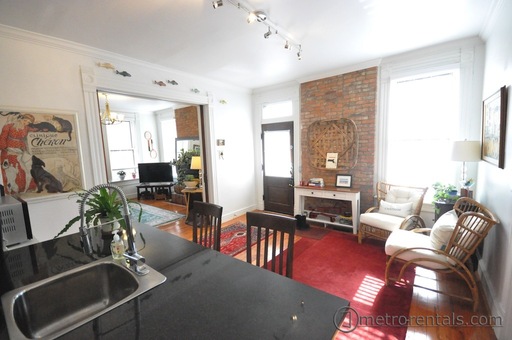 Renovated 1 bedroom on City Park – photo 1
