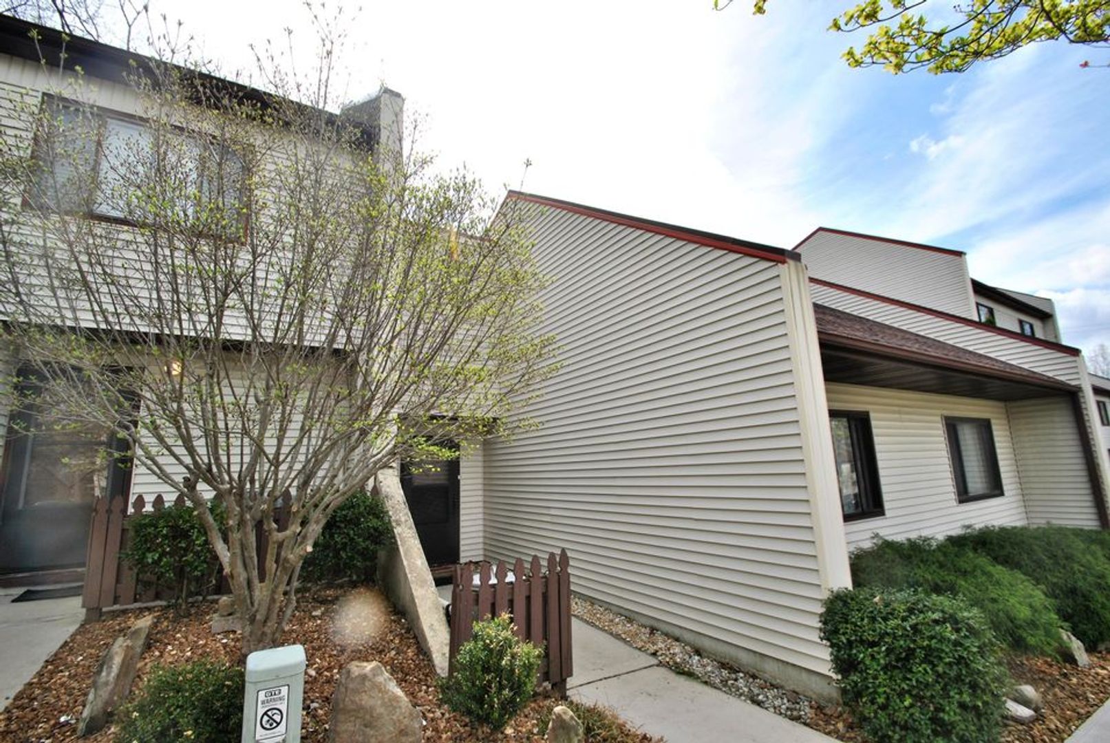 Crossville House: 65 Wilshire Heights Dr