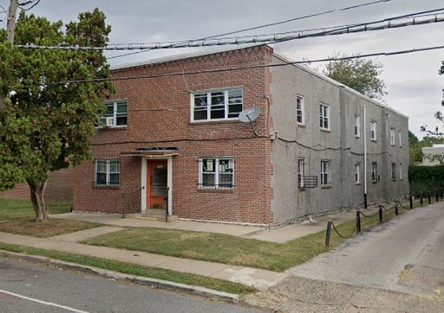 Philadelphia Apartment: 7535 Thouron Ave.