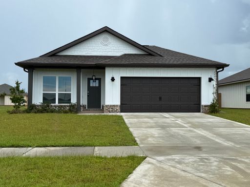 ELBERTA - Three Bedroom, Two Bath w/Office/Flex Space