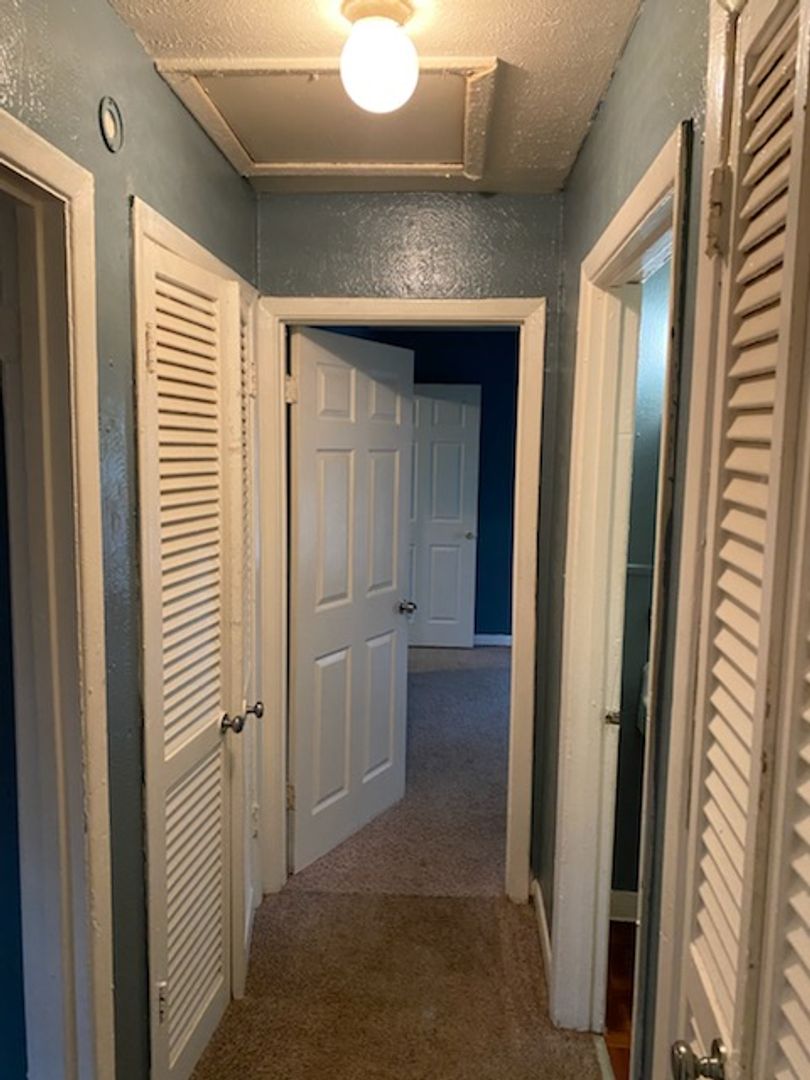 DALLAS House: 3615 REESE DR