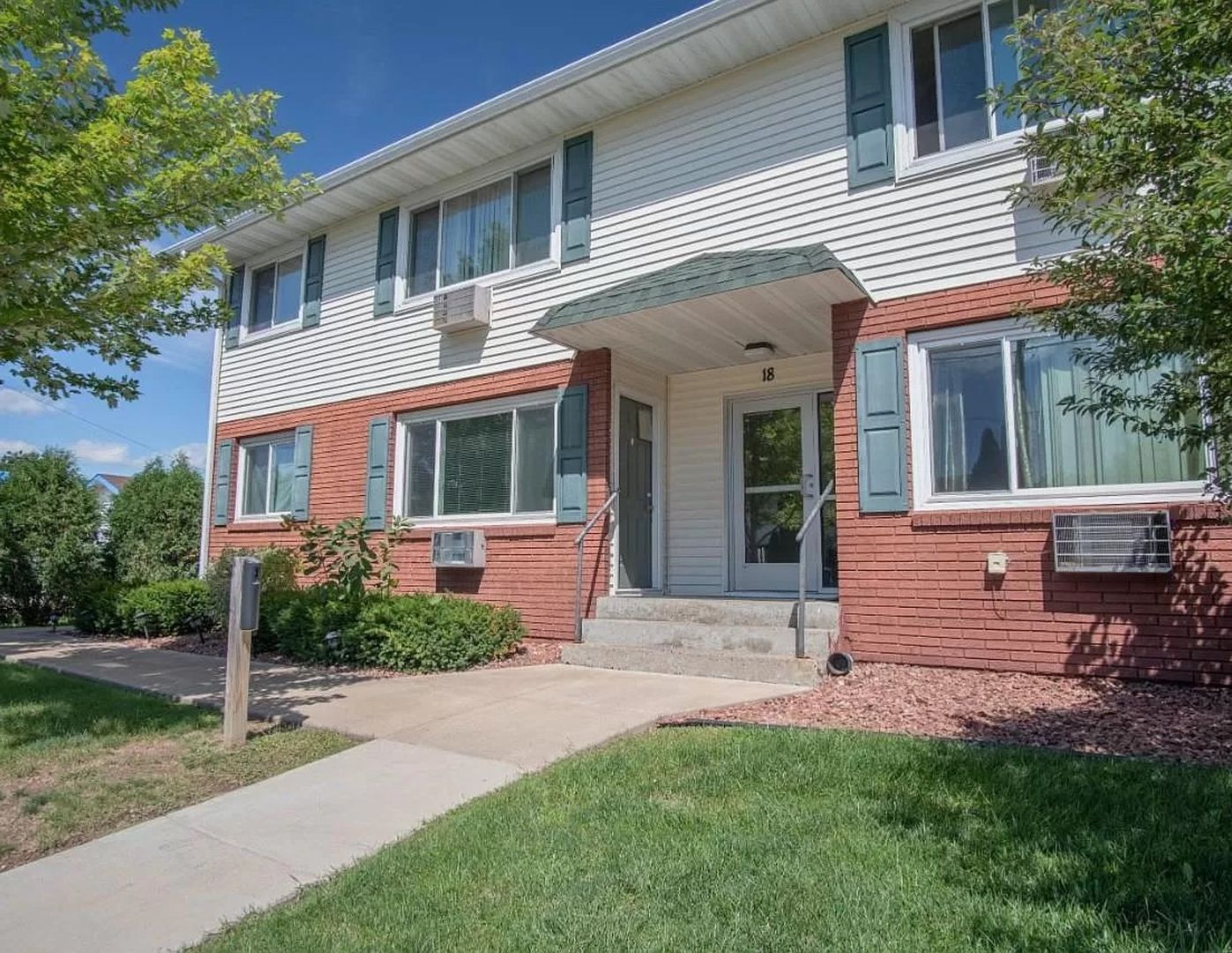 Rothschild Apartment: 18/20 Becker St