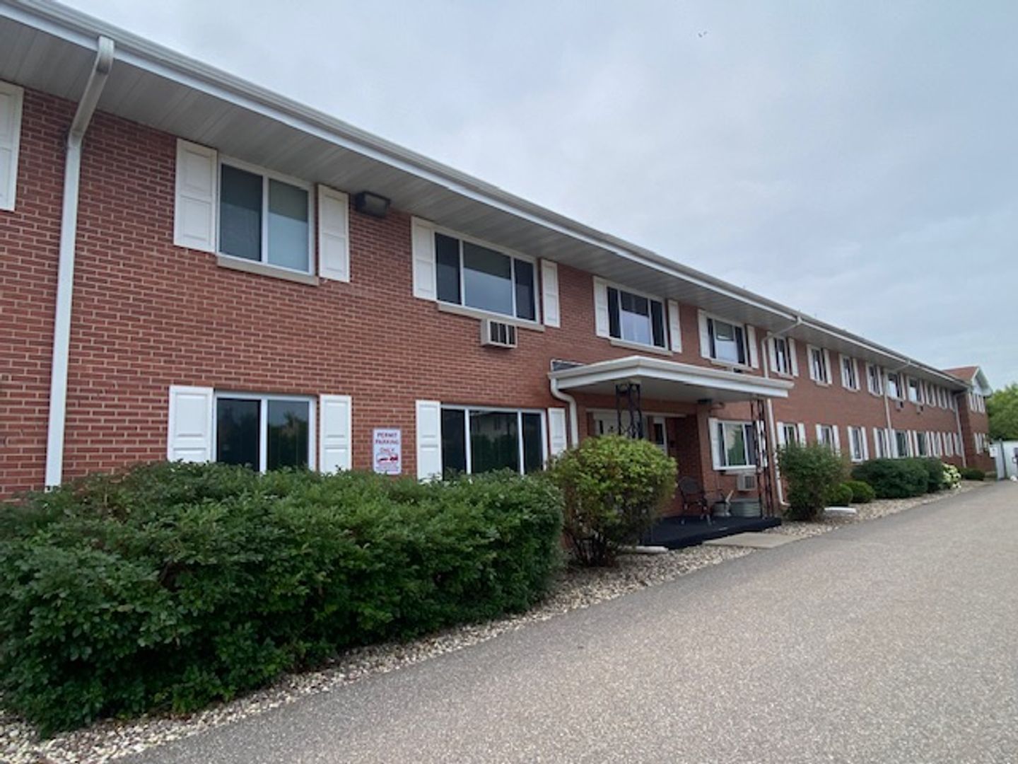 Wausau Apartment: 1016 Grand Ave