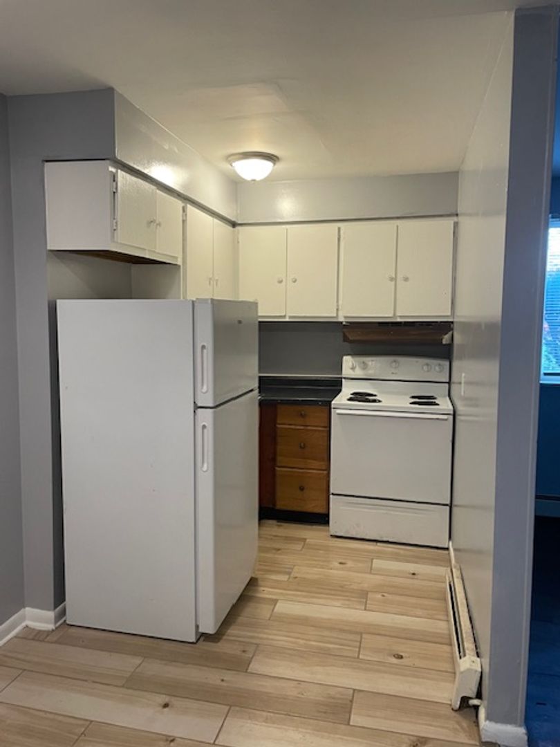 Tricourt Apartments 8 of 8