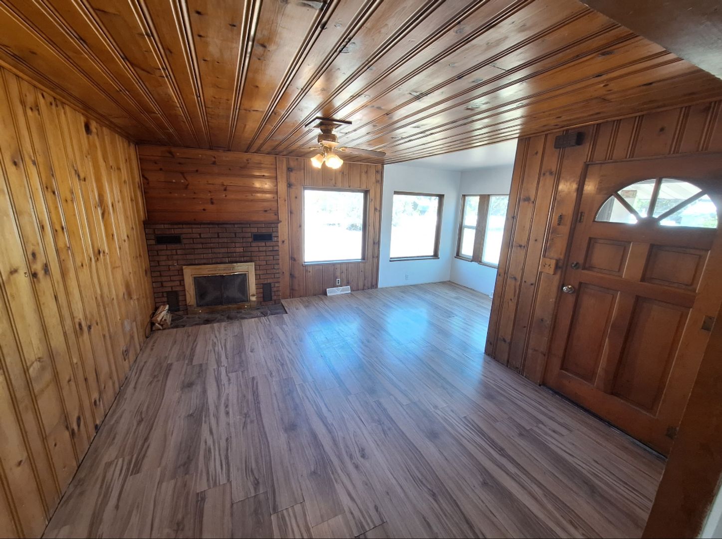 Spacious 5-Bedroom Home in Quiet Delta Neighborhood