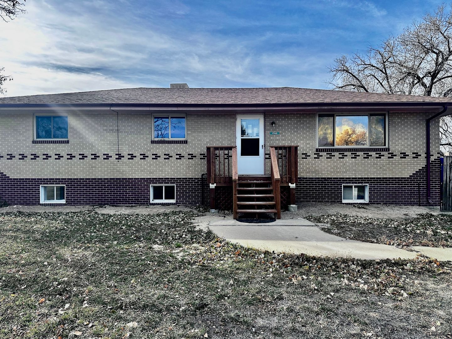 Strasburg Apartment: 1743 Burton