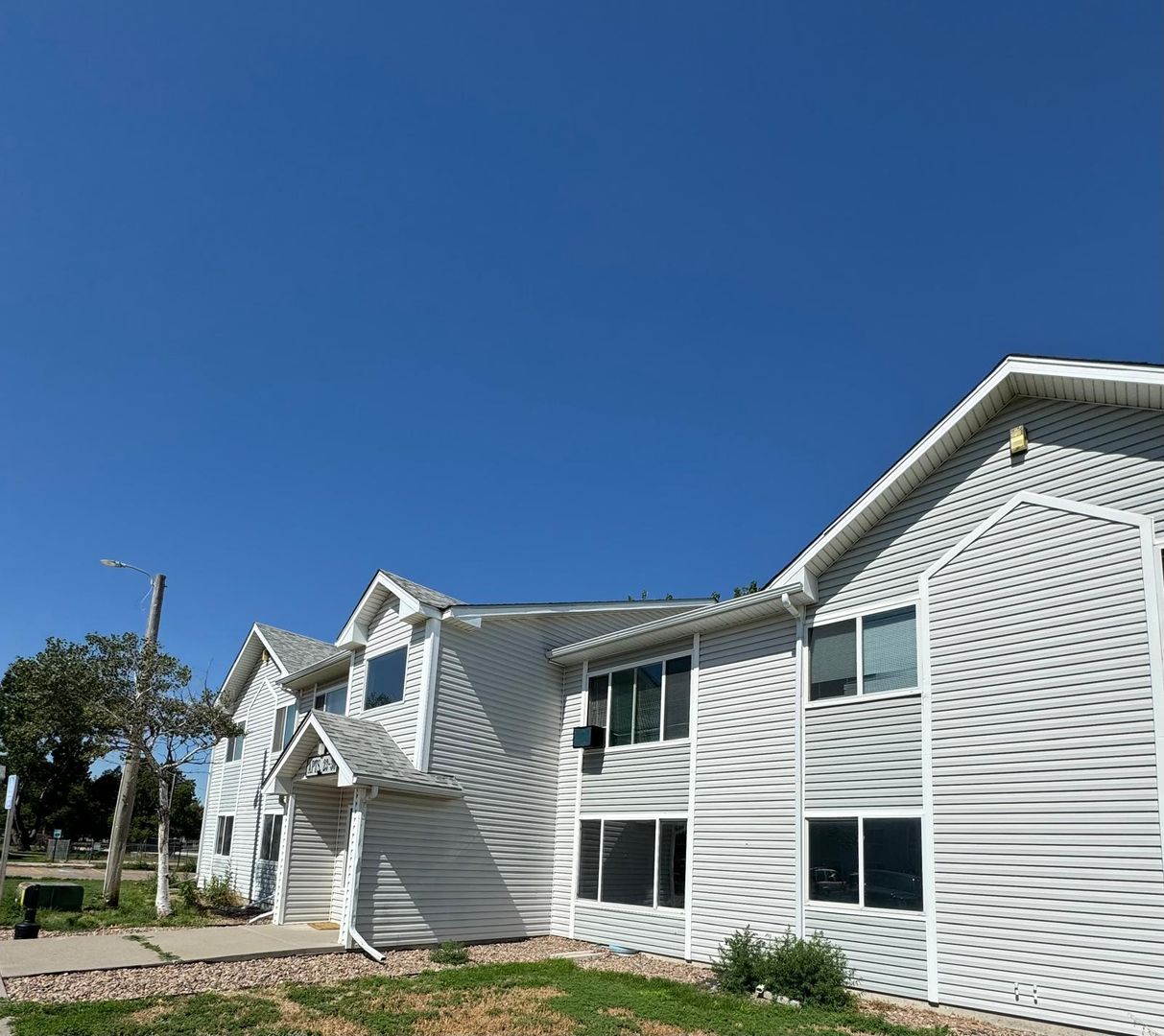 Burlington Apartment: 2665 Senter Ave