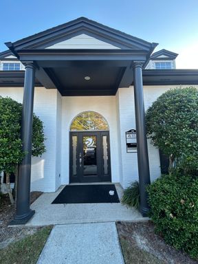 Prime Office Space and Location – photo 1