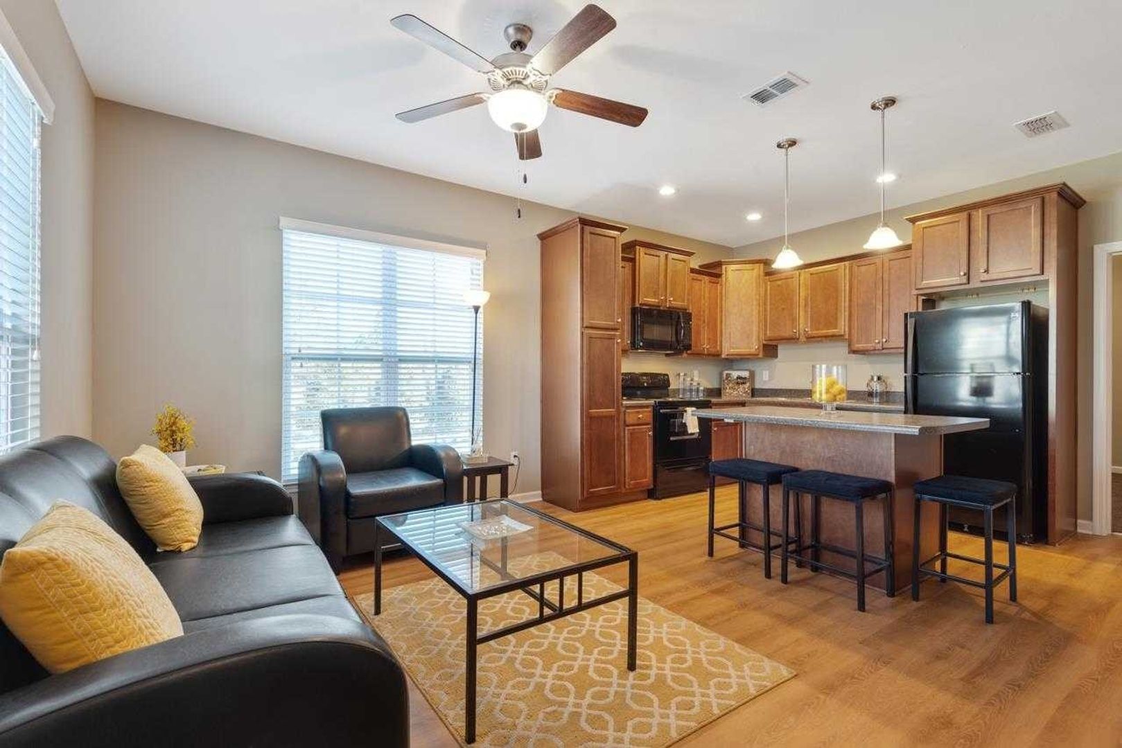 Tallahassee Apartment: Tyson Green
