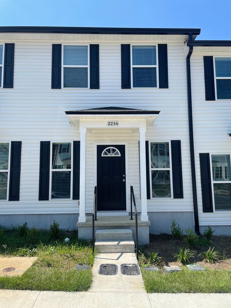 Tallahassee Apartment: 2222 Del Carmel Way