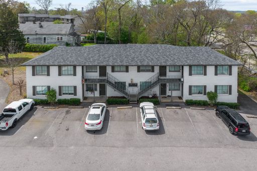 Avondale Point - 2 Bedroom / 1 Bathroom Apartment – photo 1