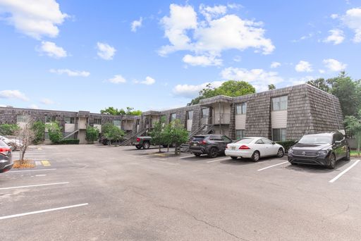 Linridge - 2 Bedroom / 1 Bathroom Apartment – photo 1