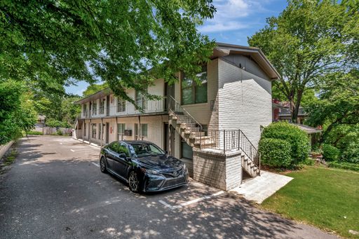 Monette - 1 Bedroom / 1 Bathroom, Ground Floor – photo 1