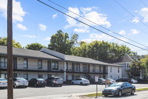 Glen Iris Place - 1 Bedroom / 1 Bathroom Apartment, Ground Floor, Back Side – photo 1