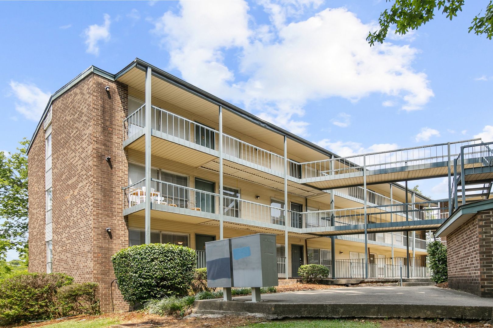 Birmingham Apartment: 1504 14th Ave S