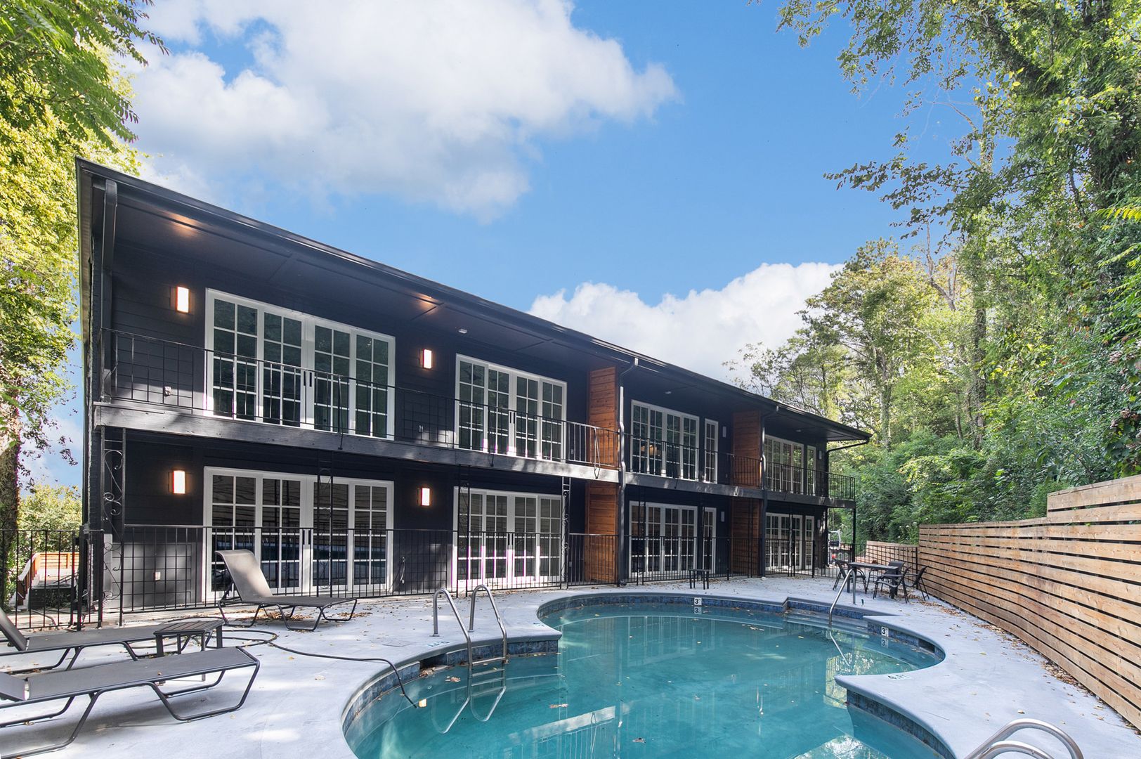 Birmingham Apartment: 3113 Pawnee Avenue