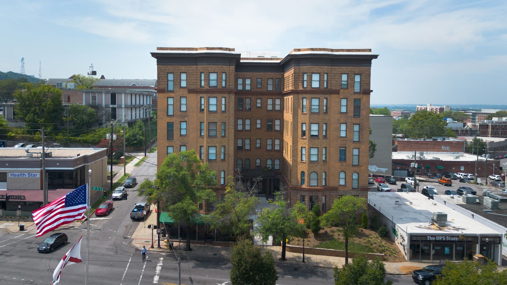 Birmingham Apartment: 1124 20th Street South
