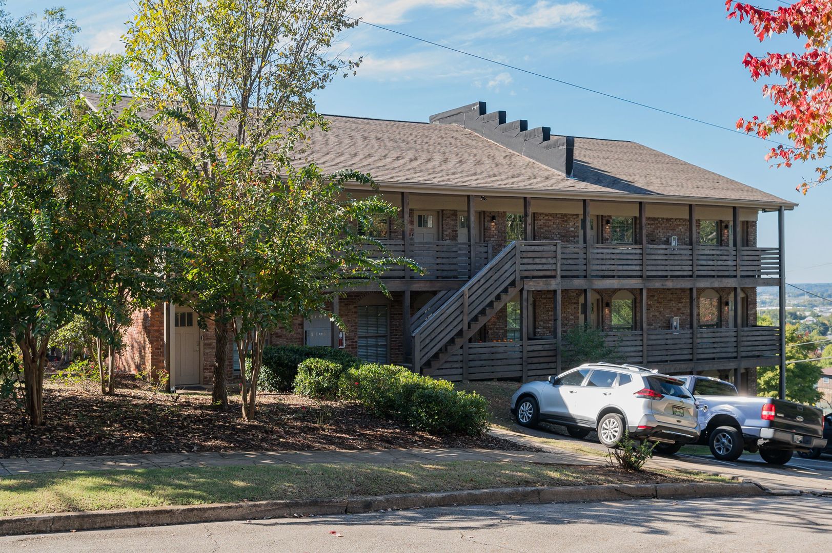 Birmingham Apartment: 1240 Cliff Rd