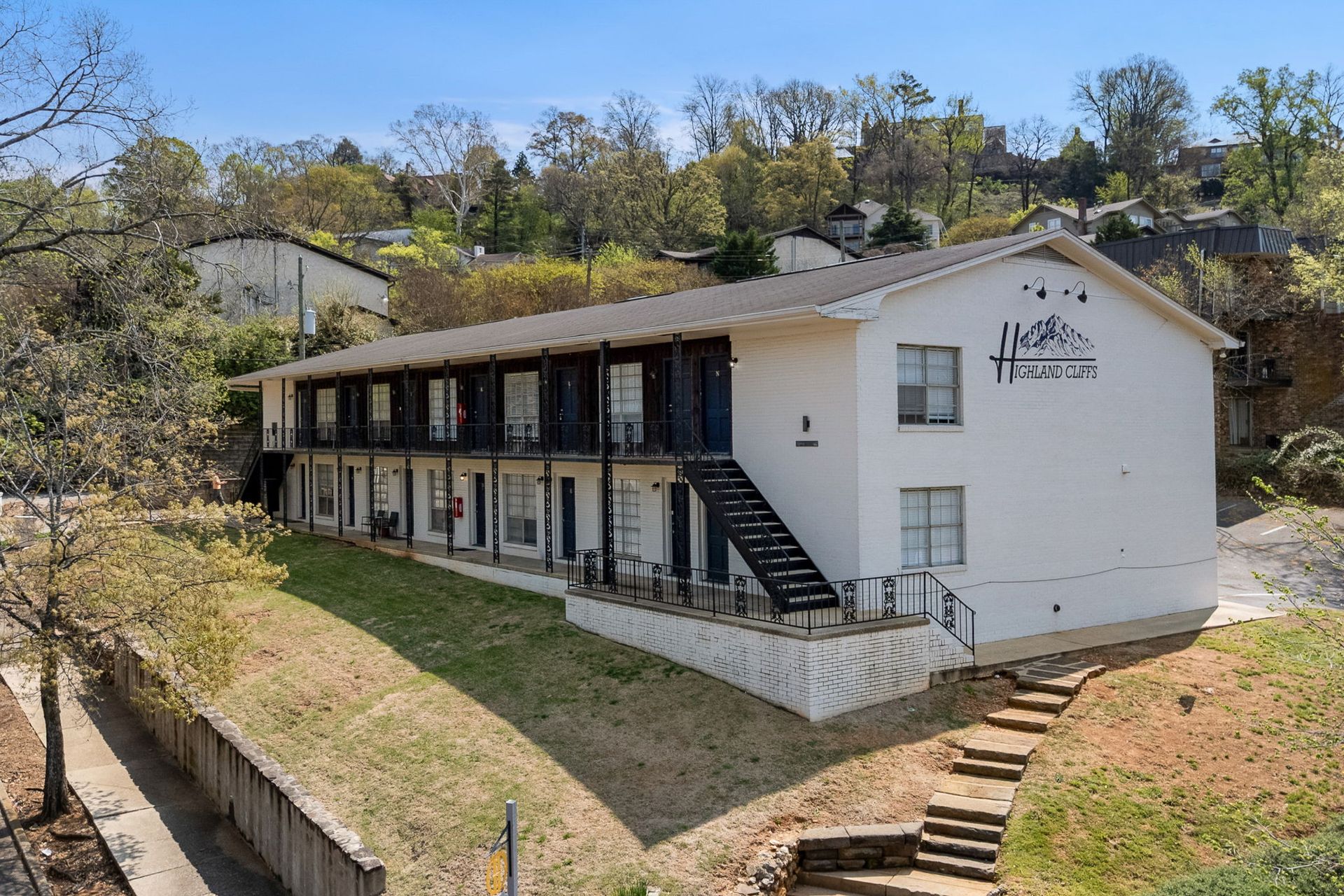 Birmingham Apartment: 3401 Cliff Road