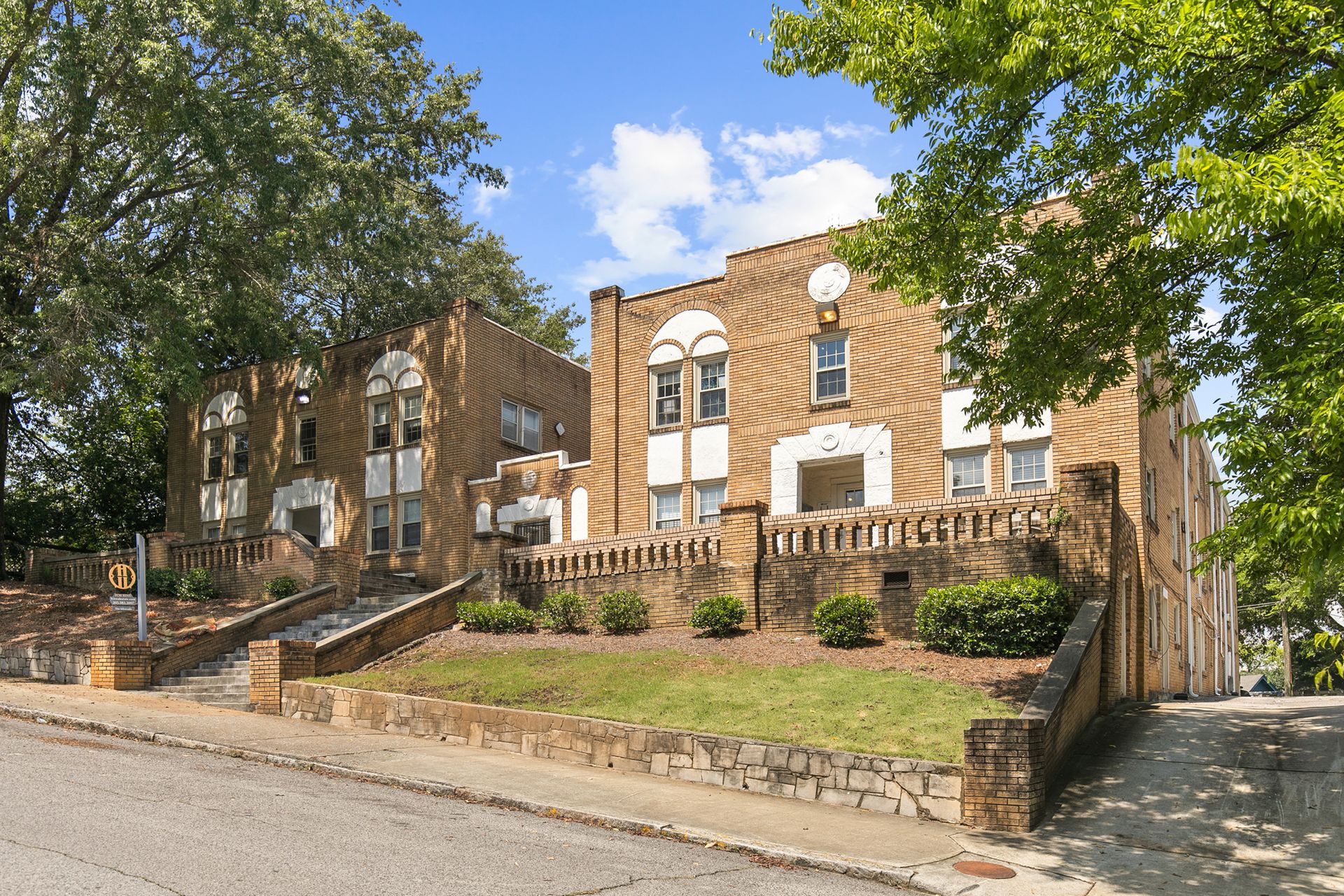 Birmingham Apartment: 1340 14th Ave S