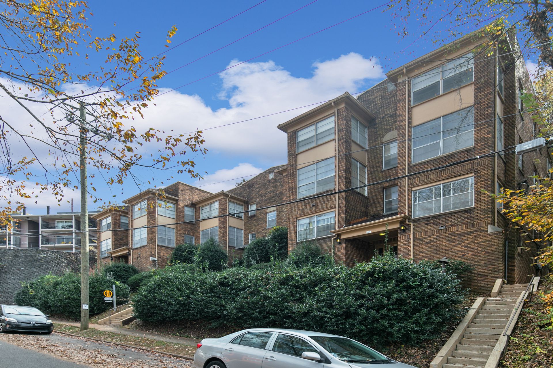 Birmingham Apartment: 2305 Arlington Crescent