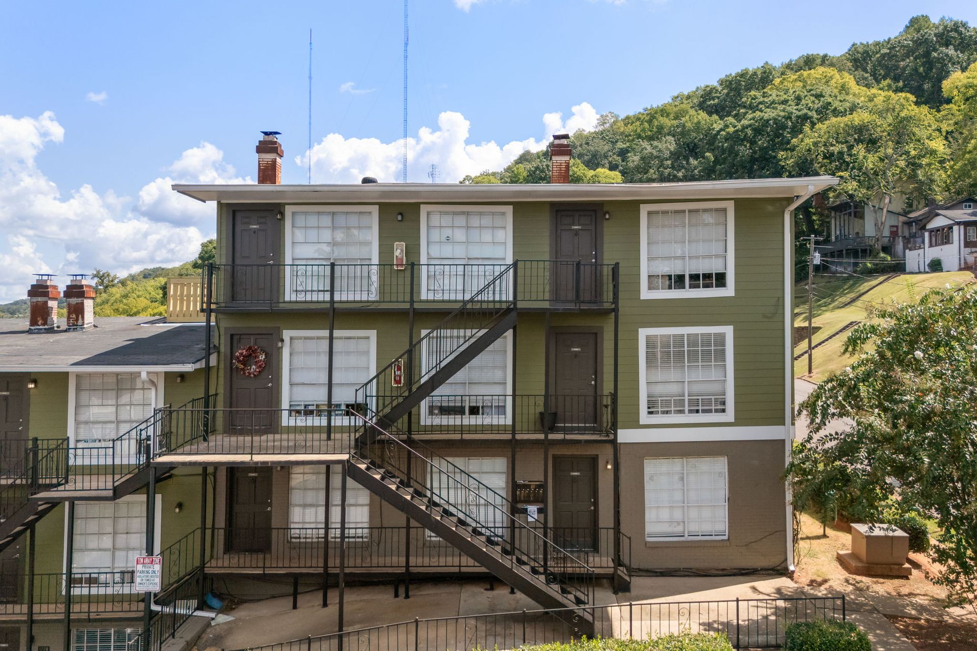Birmingham Apartment: 1200 18th Ave S