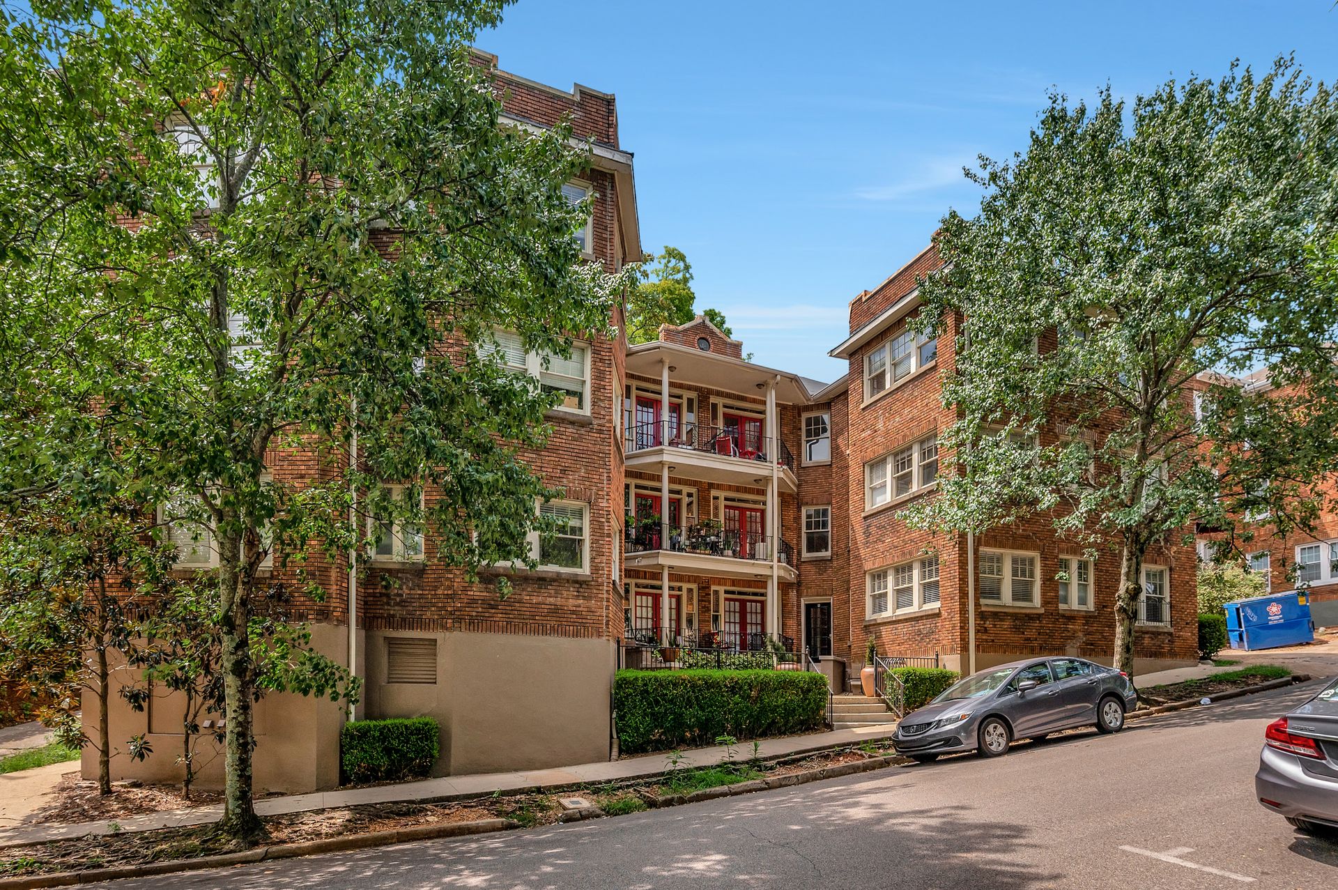 Birmingham Apartment: 2907 13th Avenue South