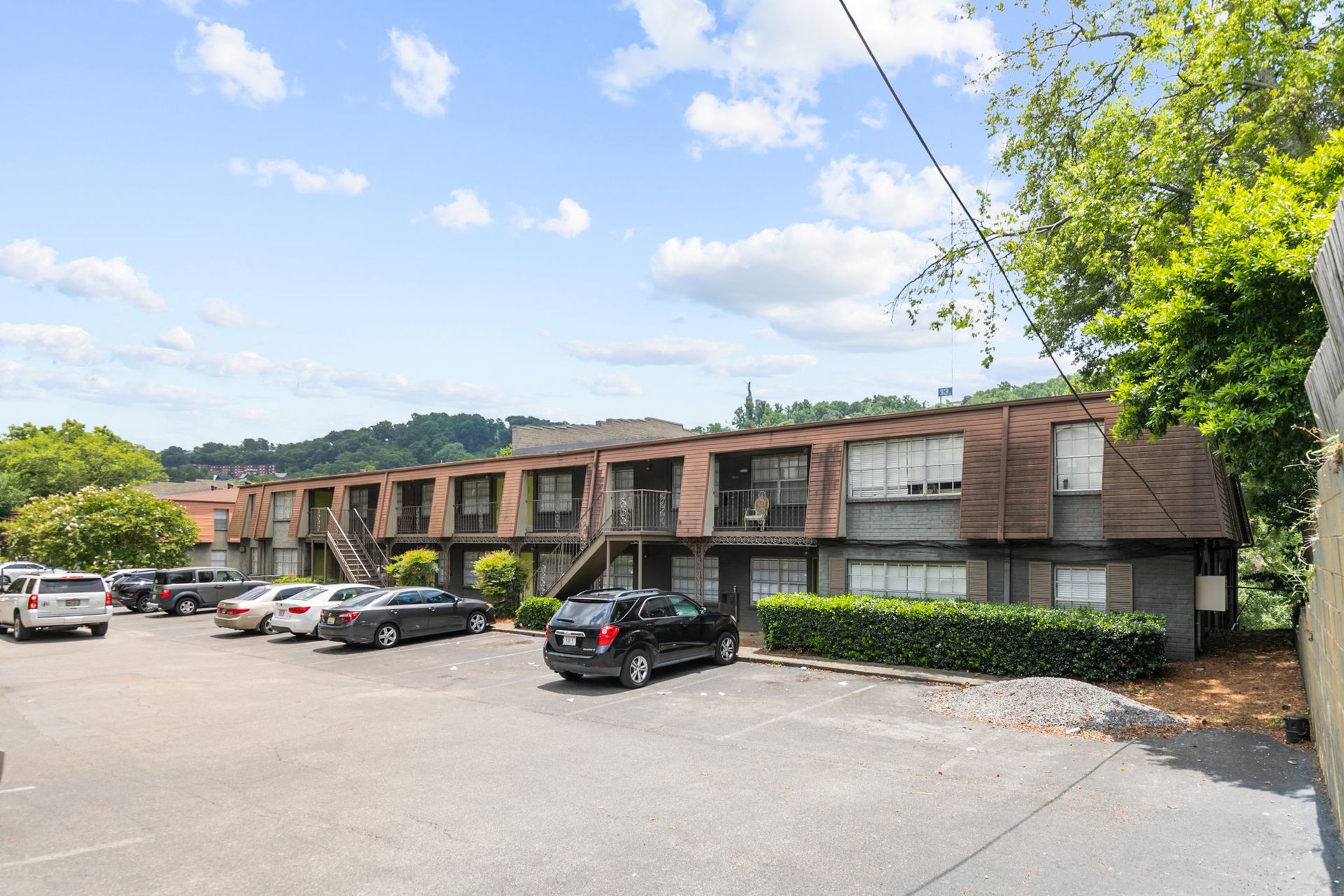 Birmingham Apartment: 1608-1620 14th Ave S