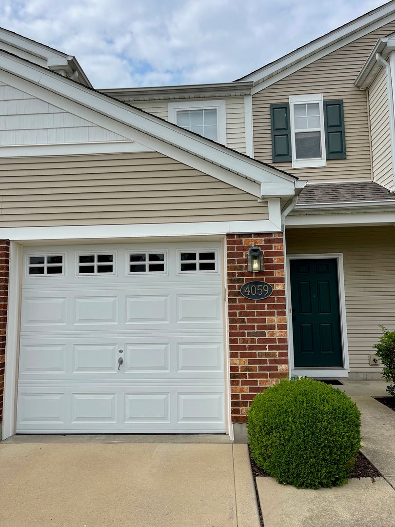 Swansea Townhome: 4059 Gentry Lane