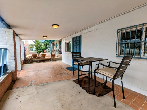 Beautifully remodeled 2Bed/1Bath downtown home + office/den space in the historic Barrio Santa Rosa!! – photo 1