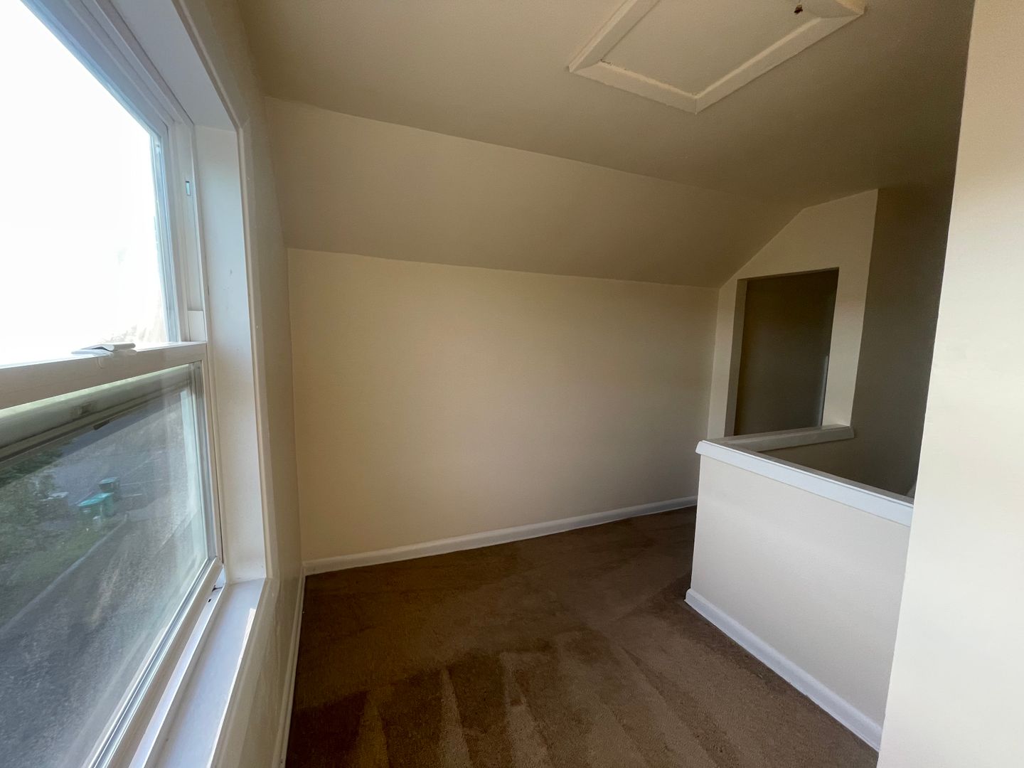 Milwaukie Apartment: 3414-3418 SE Vineyard Rd