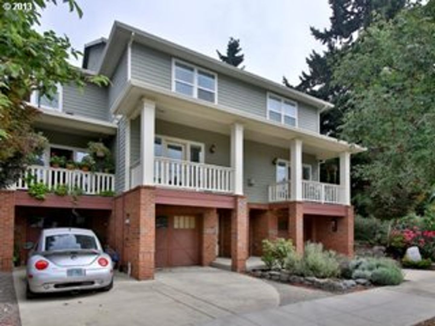Porltand Townhome: 1537 N Prescott St