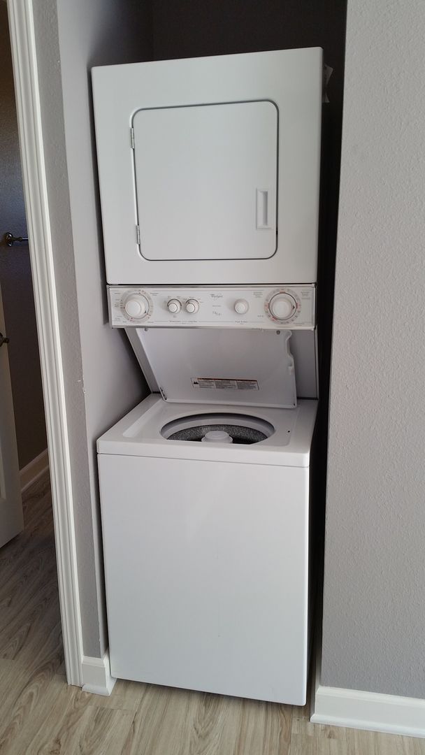 Sunnyvale Apartment: 341 Angel Ave