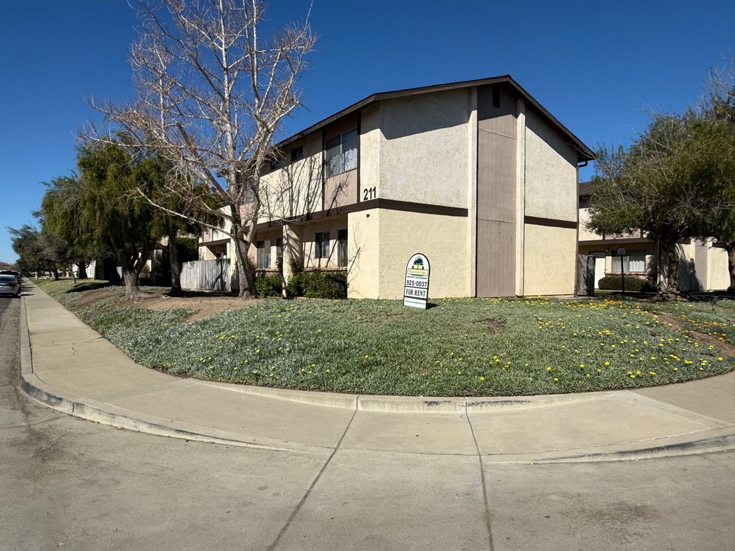 Santa Maria Apartment: 211 W. Lolita Lane #1