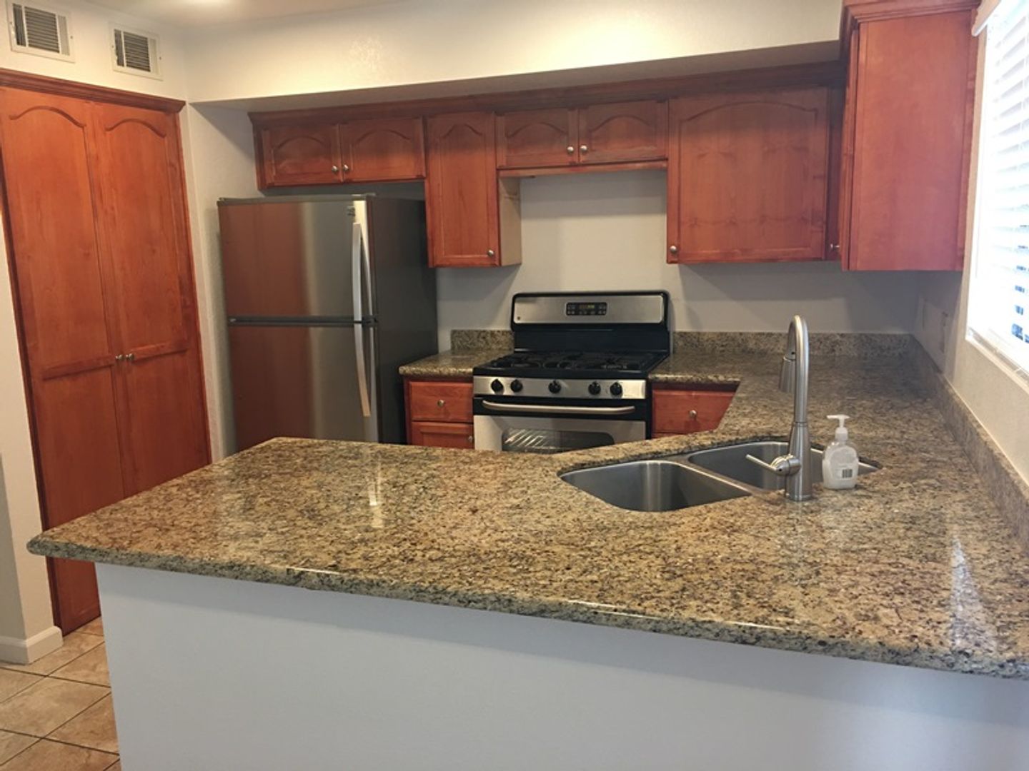 Santa Maria Townhome: 220 East Grant Street #60