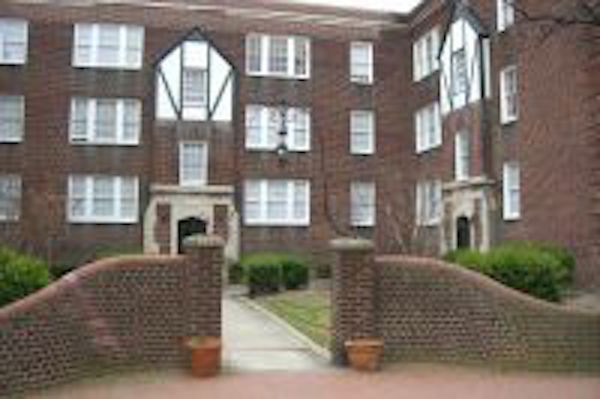 Norfolk Apartment: 349 W. Bute Street