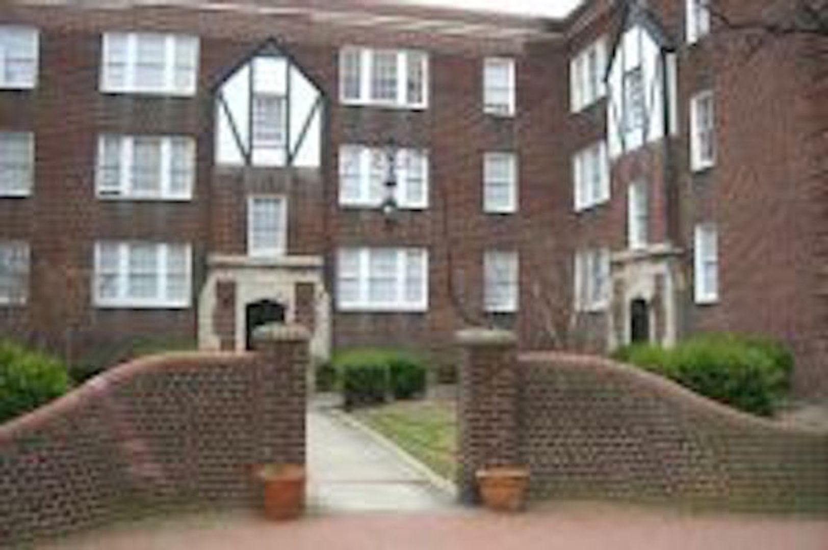 Norfolk Apartment: 349 W. Bute Street