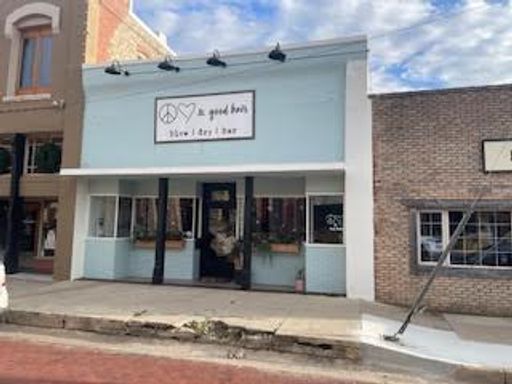 1,824 sq. ft. Retail Space – photo 1