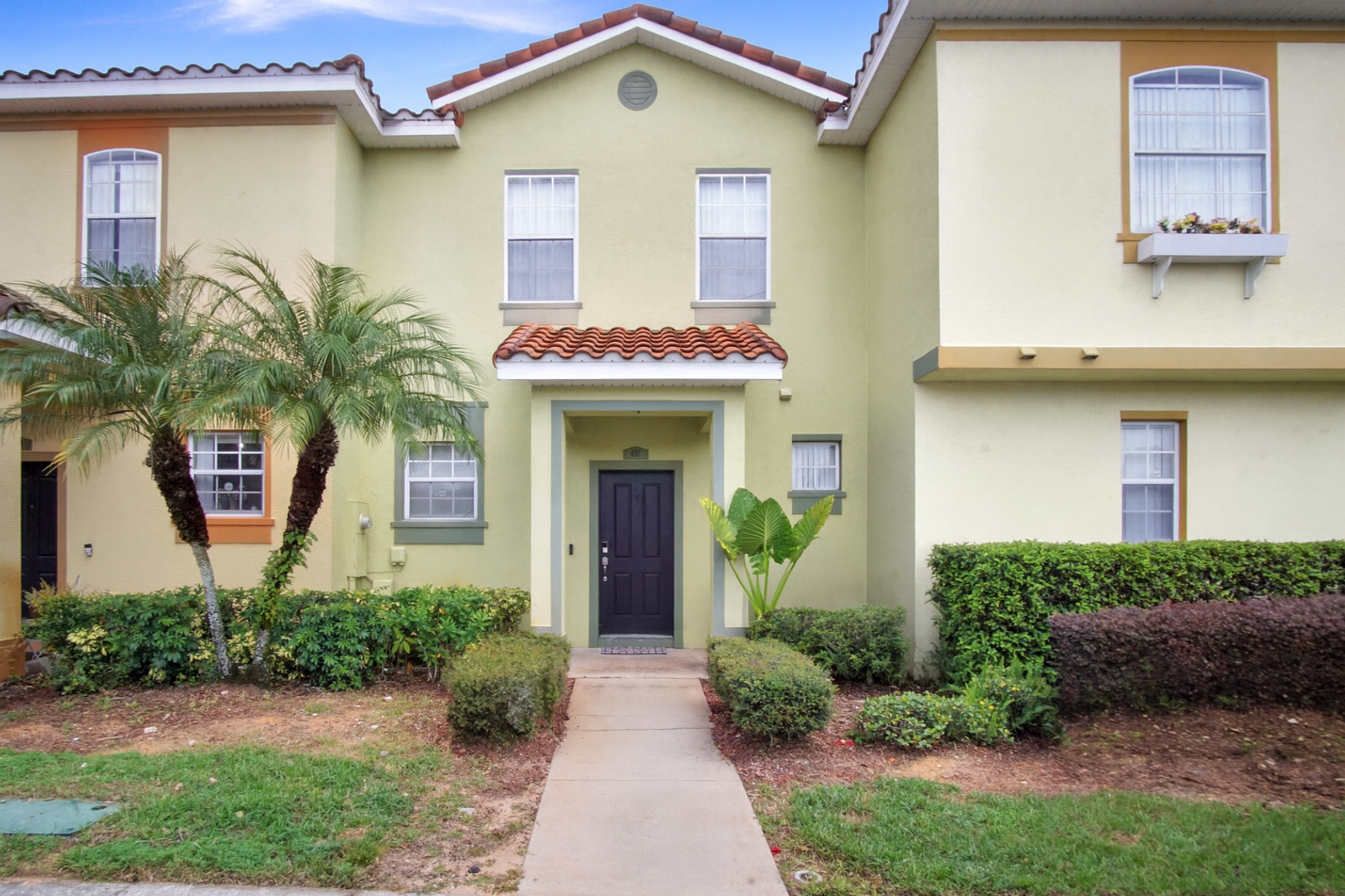 Davenport House: 457 Madison Cir