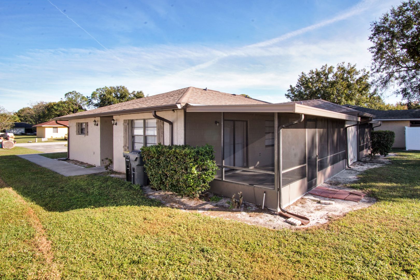 Winter Haven House: 5605 Struthers Ct