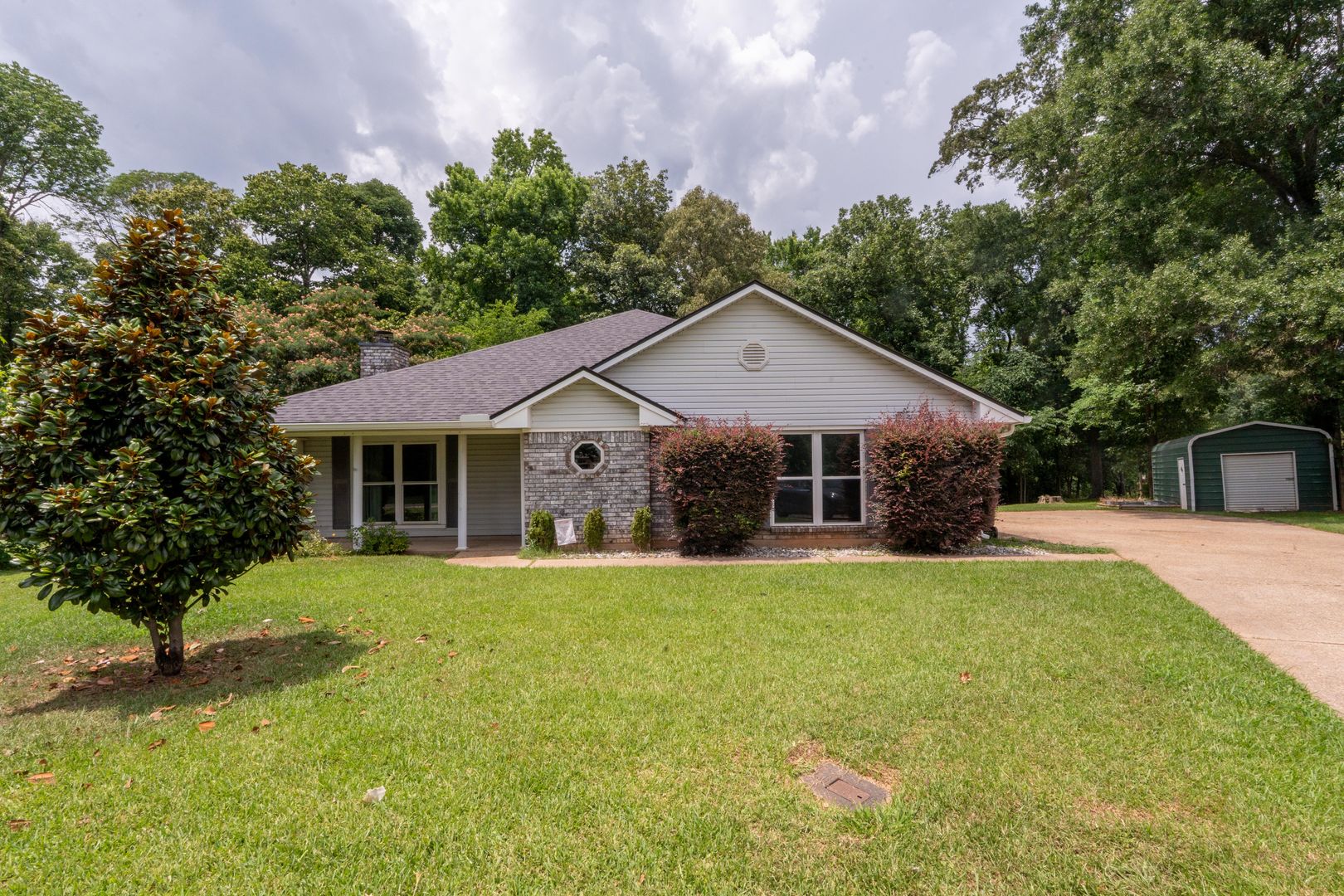 Haughton House: 8052 Fernwood Circle
