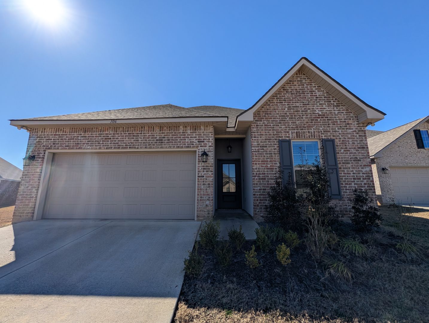 Haughton House: 106 Vienne Trace