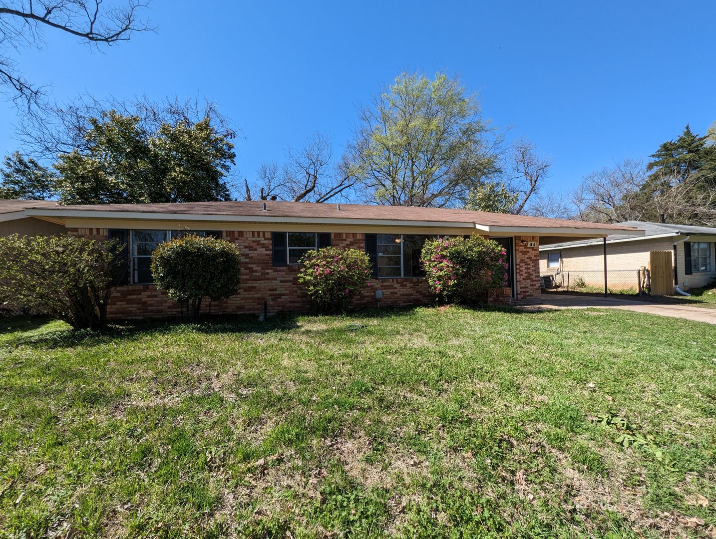 Bossier City House: 4012 Stuart Ave.