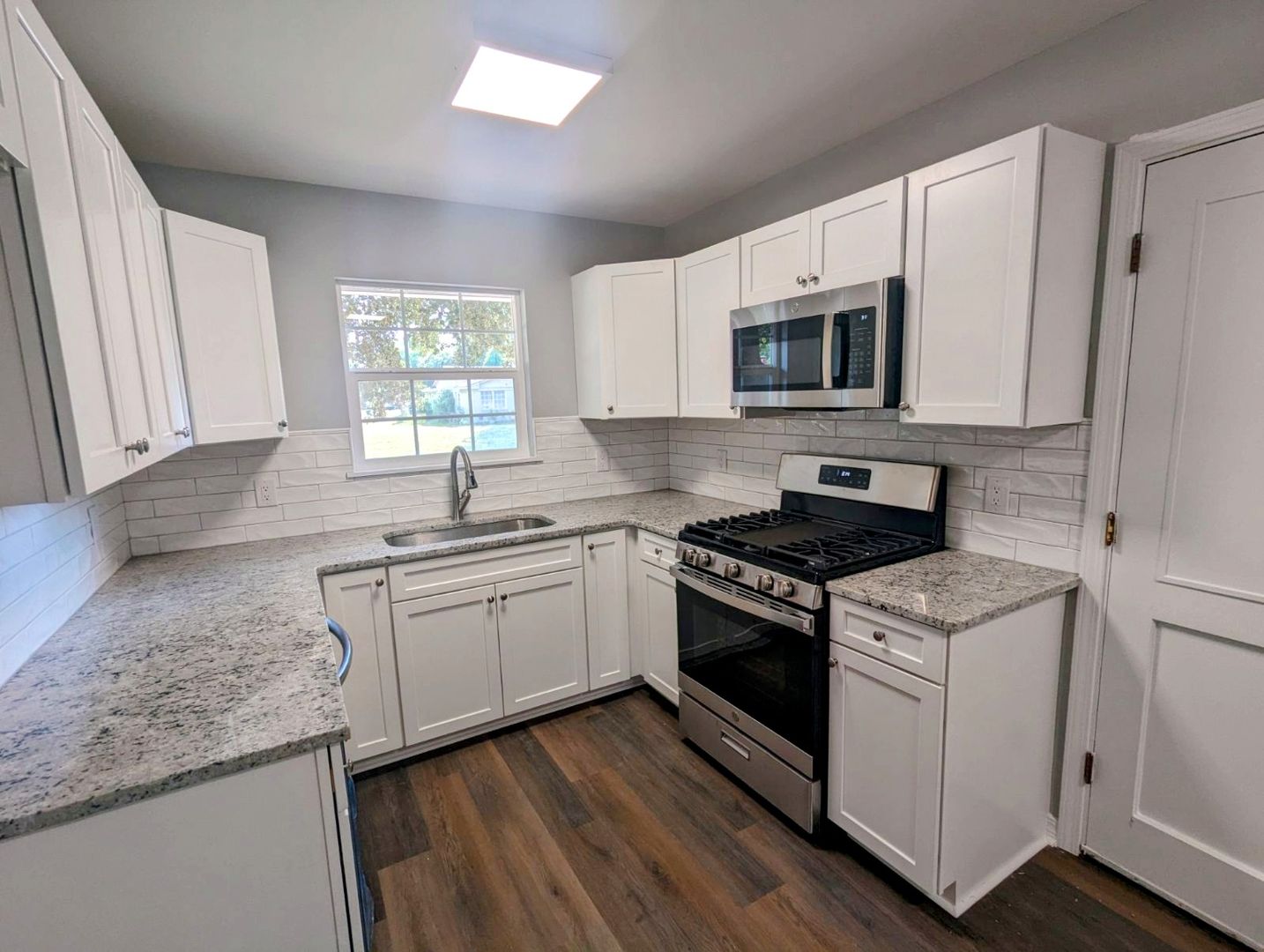 Shreveport House: 2603 West Cavett Drive