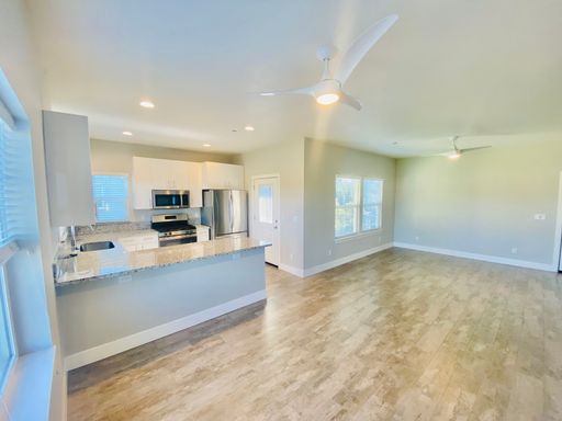 New Apartments on Nord Ave – photo 1