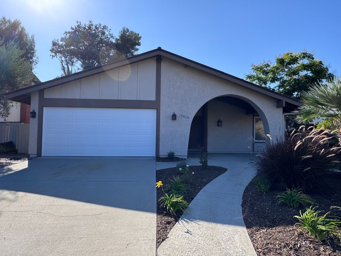 San Diego House: 17824 Cabela Drive