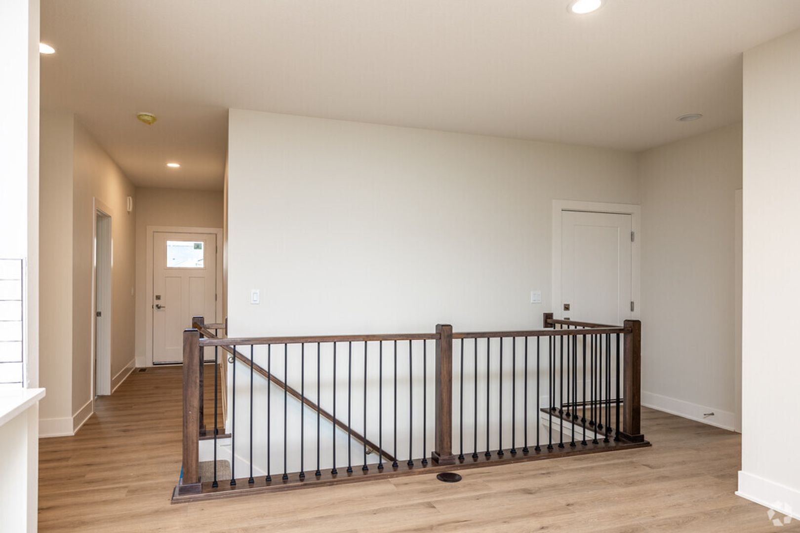 Platinum Pointe 19 of 22